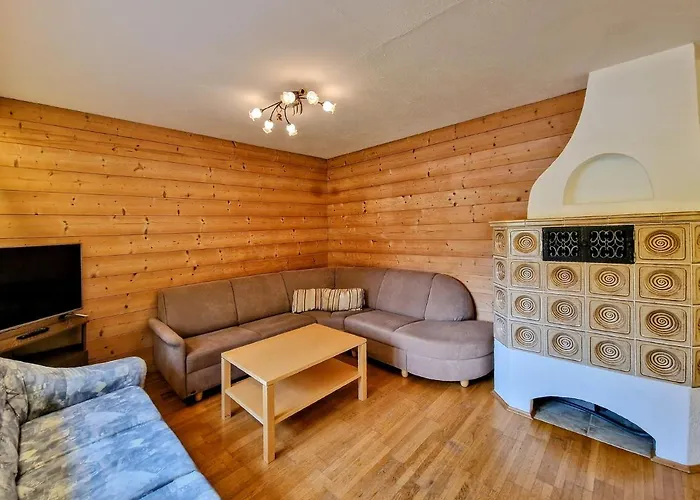 Semesterbostad Alpenschloessl *