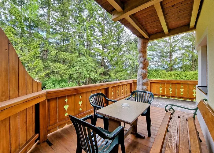 Semesterbostad Alpenschloessl Lermoos