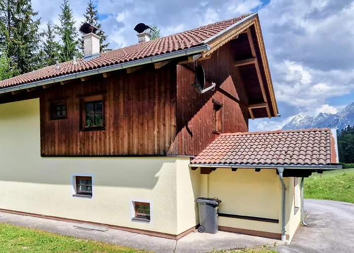 Semesterbostad Alpenschloessl *