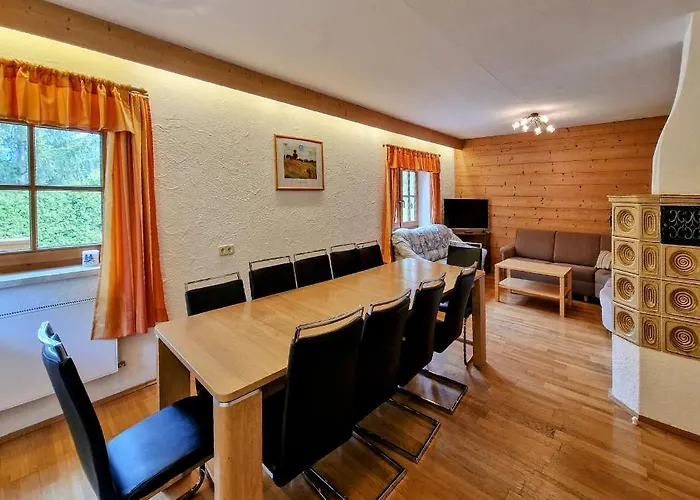 Alpenschloessl Lermoos