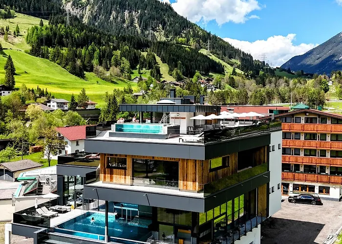 Alpenschloessl Lermoos